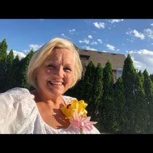 Meet your Posher, Glenna